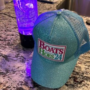 Boats Hoes ‘24 Ponytail Hat